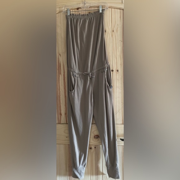 Victoria’s Secret Supermodel Essentials Jumpsuit, Size S/P - Picture 1 of 6